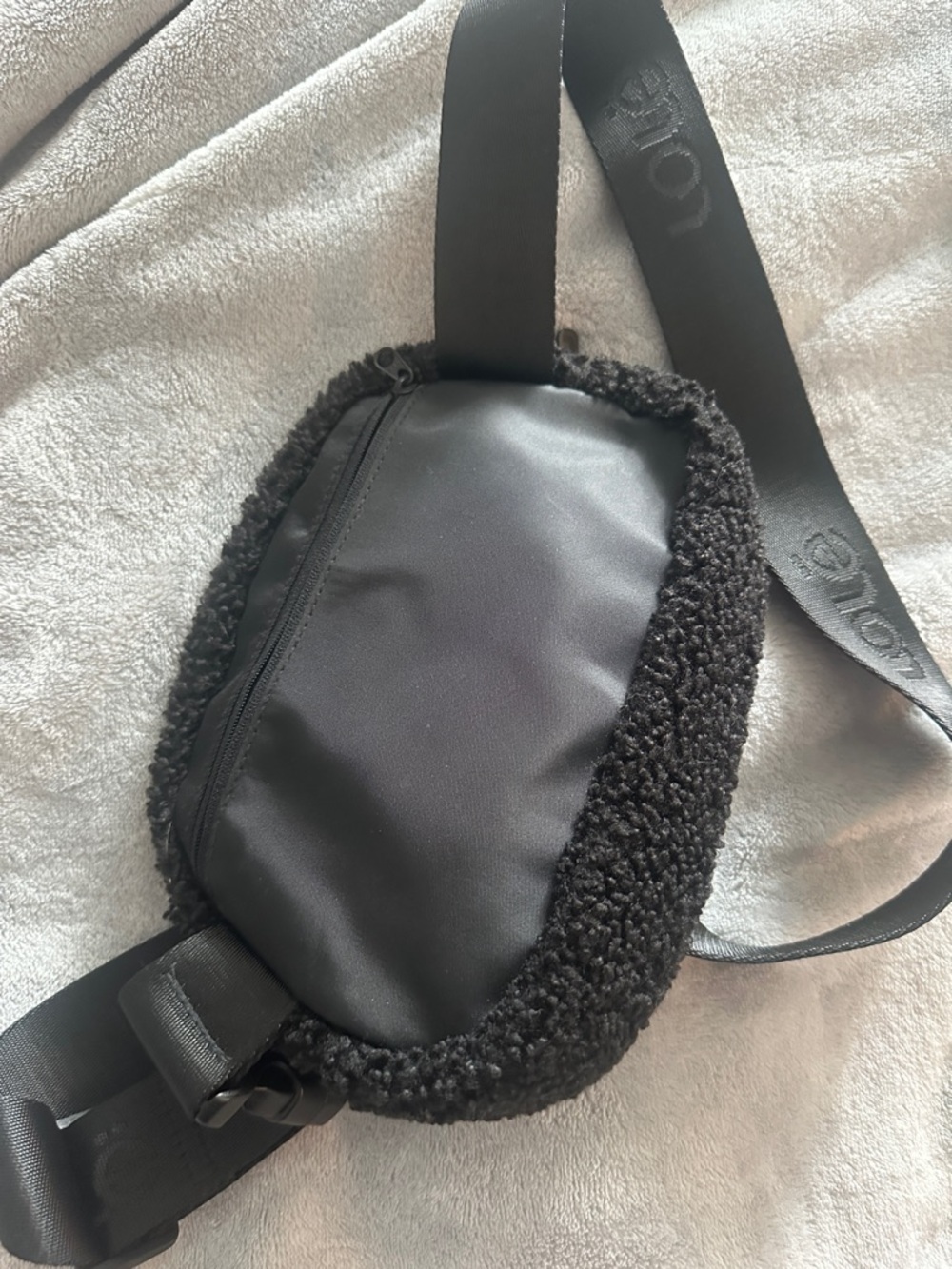 Lole Bag - Picture 4 of 4